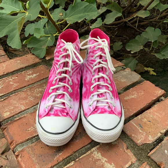 Converse Chuck Taylor All Star Twisted Summer Pink Tye Dye High Top Sneakers. - Picture 11 of 12